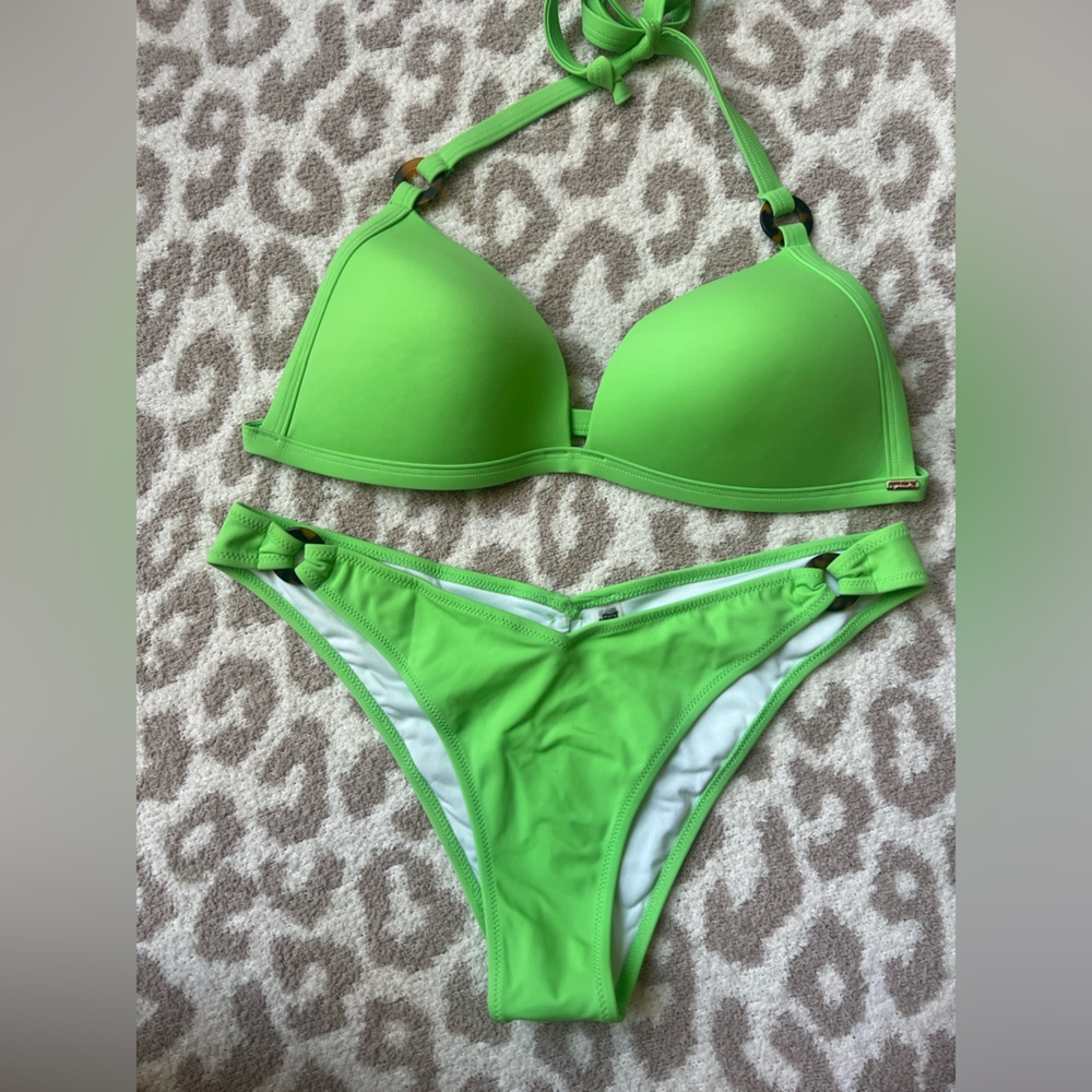 PINK VS swim